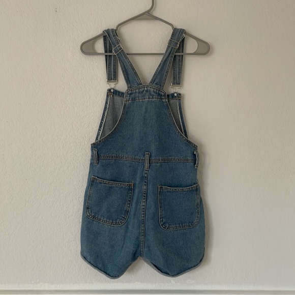 DYYNZ Denim Overall Shorts Adjustable with Pocket - Picture 2 of 4